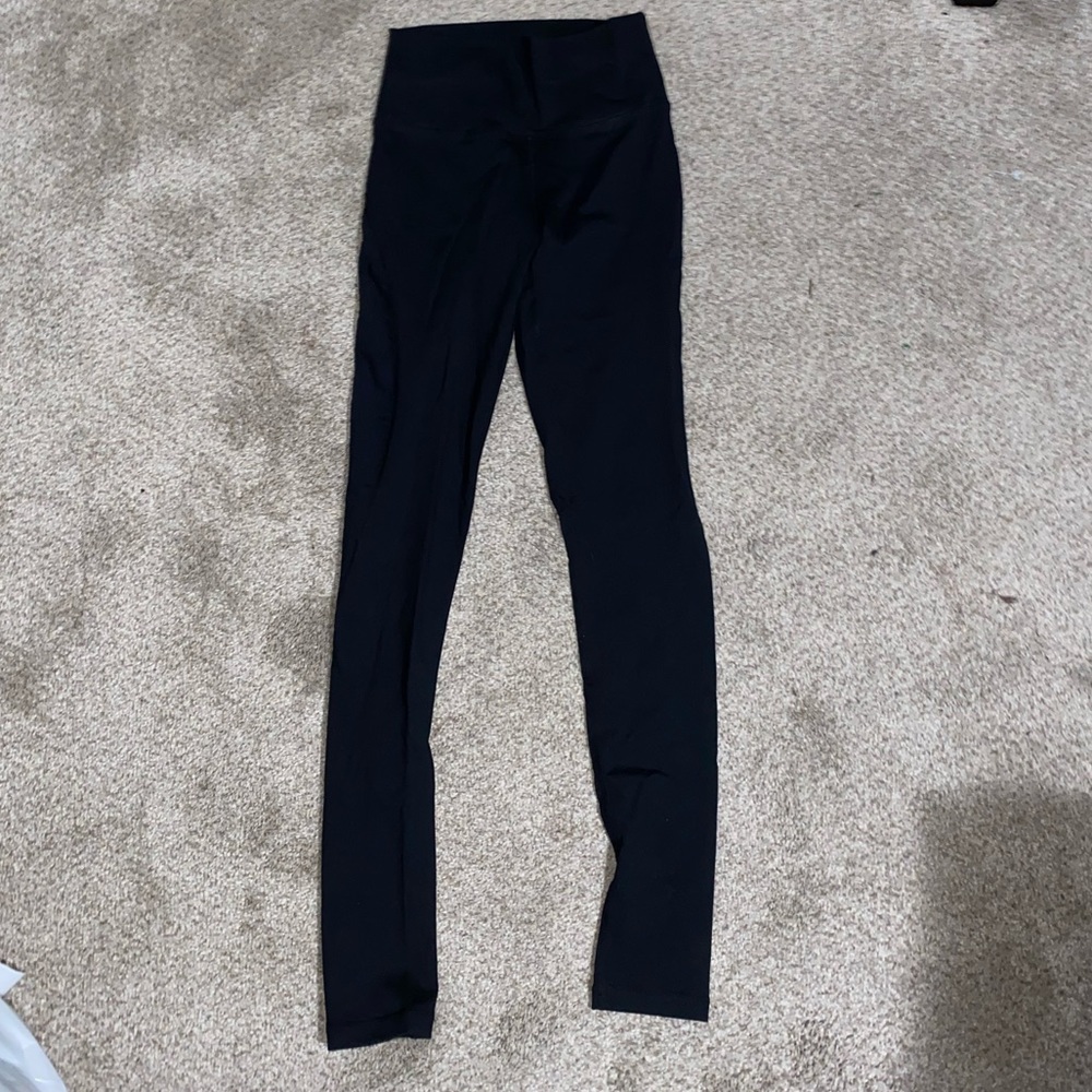 Etch leggings with mesh on side/back of leg